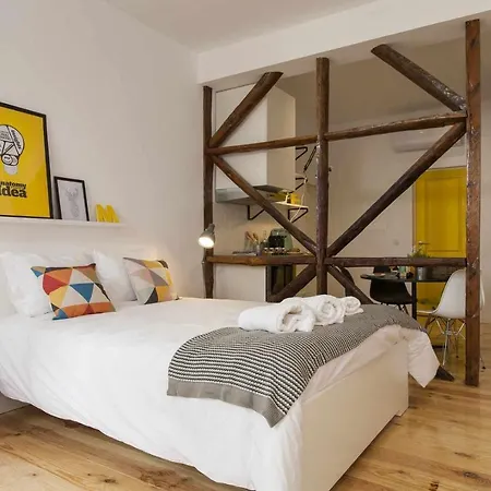 Apartmán Yellow Design Estudio Com Ac - Baixa Chiado *